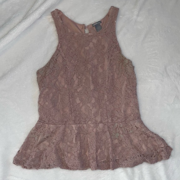 Charlotte Russe Lace Tank Top. Size Extra Small. - Picture 1 of 5